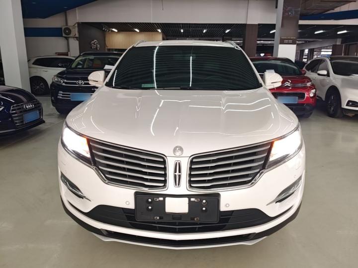 MKC 2017 2.0T AWD photo 2