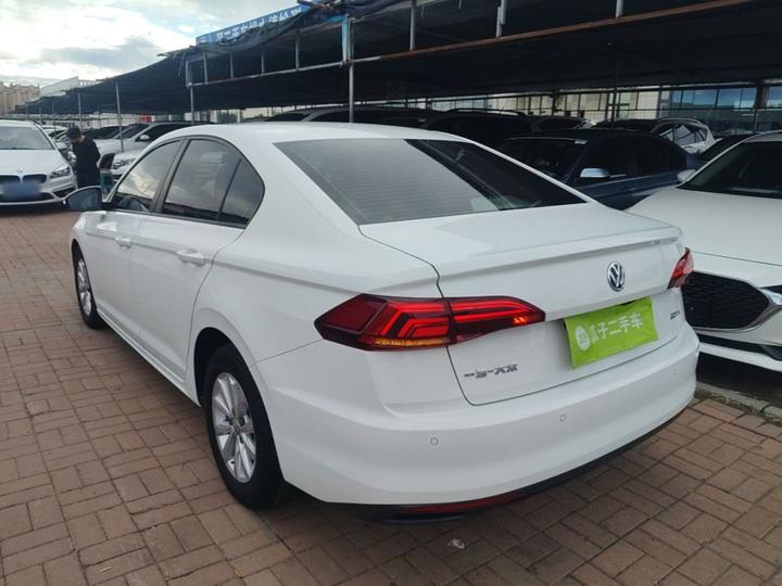 Bora 2019 Facelift 1.5L MT Fashion China V photo 4