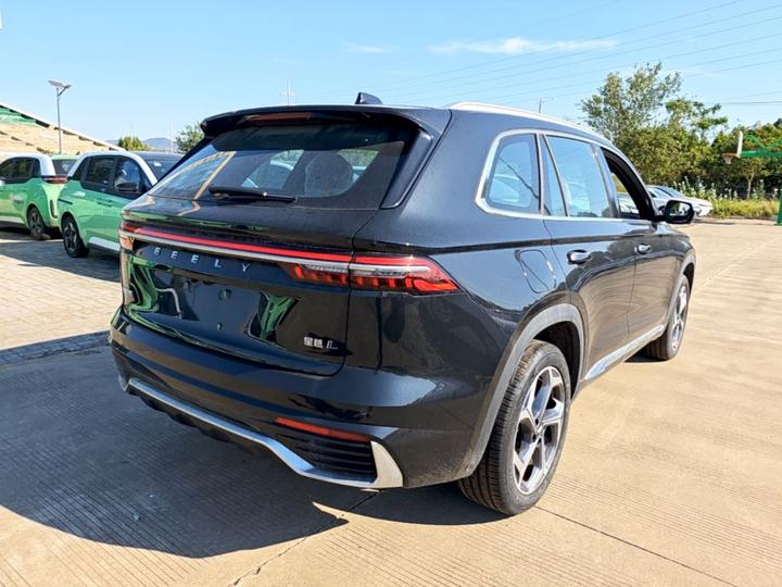 Xingyue L 2024 2.0TD DCT EVO RWD photo 6