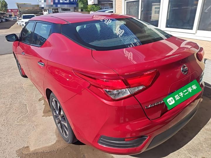 2016 1.6L CVT photo 4