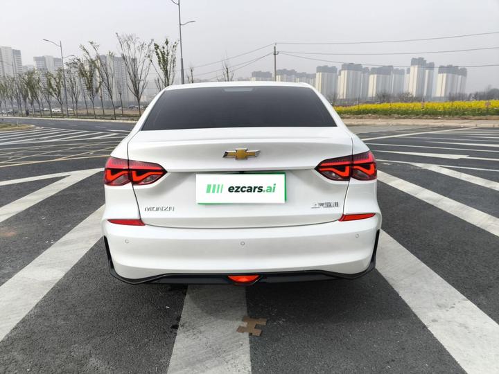 Cruze 2024 1.5L DCT Enjoy photo 3