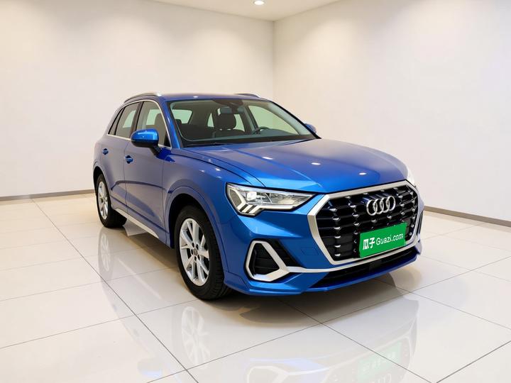 Q3 2019 35 TFSI Progressive Dynamic photo 3