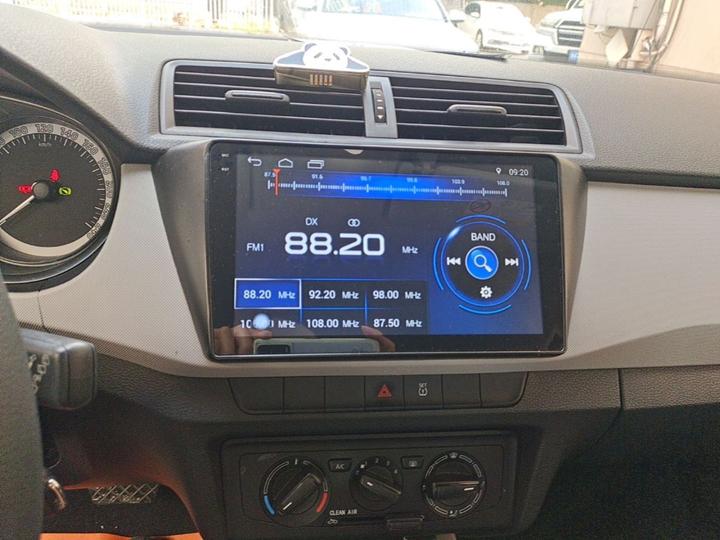 Fabia 2017 1.4L AT photo 8