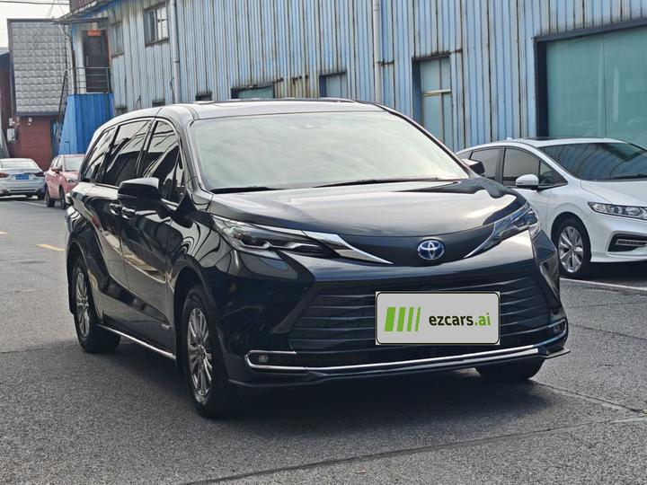 Sienna 2023 2.5L Hybrid Comfort photo 3