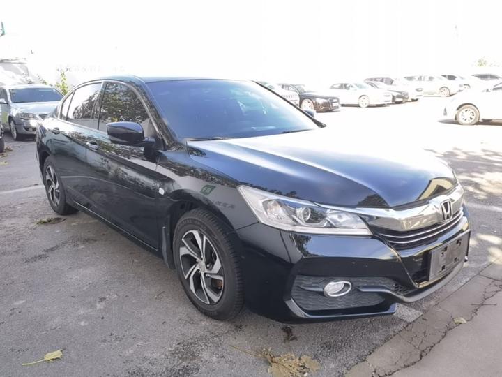Accord 2016 2.0L Comfort photo 3