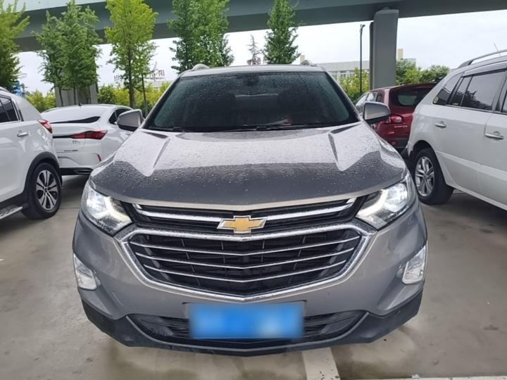 2018 550T AT AWD photo 2