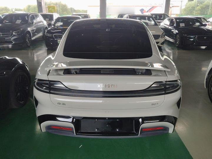 Xiaomi SU7 2024 RWD Extended Range High-end ADAS Pro photo 3
