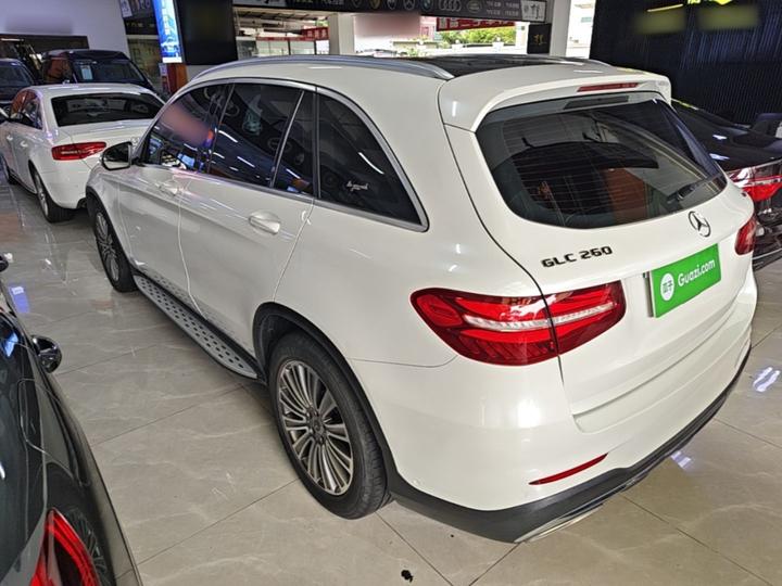 GLC 2017 GLC 260 4MATIC Dynamic photo 4