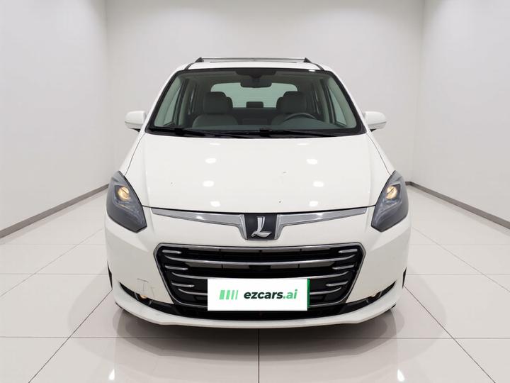 Luxgen 7 MPV 2016 2.0T Luxury photo 2