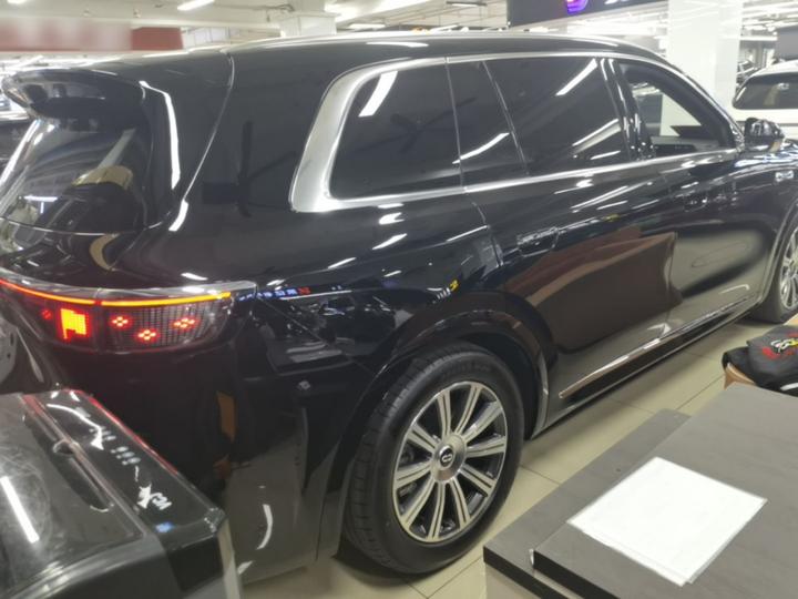 HIMA AITO M8 2025 EV Max+ 5-Seater AWD 192-Line LiDAR photo 4