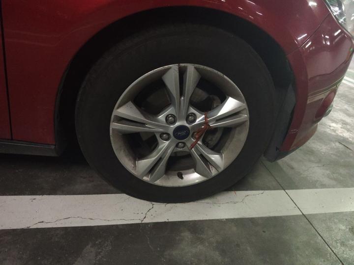 Focus 2012 Hatchback 1.6L MT photo 8