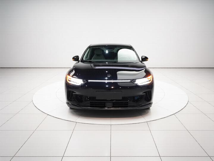 Leapmotor C11 2023 EV 580 AWD Performance photo 2