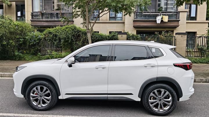 LX 2020 1.5T CVT photo 4