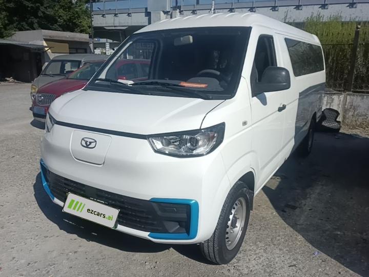 Dolphin E7 2025 41.86kWh 6-Seater