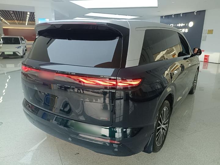 Tang 2026 EV 950KM RWD LiDAR Flagship photo 4
