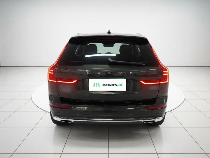 XC60 2022 B5 AWD Luxury photo 5