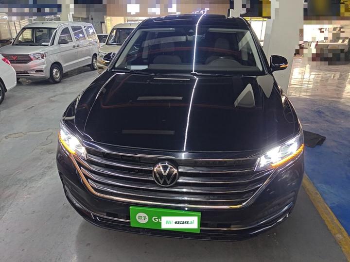 Viloran 2022 330TSI Luxury photo 2