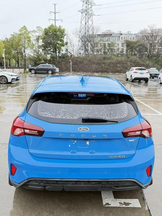 Focus 2022 Hatchback EcoBoost 180 AT photo 3