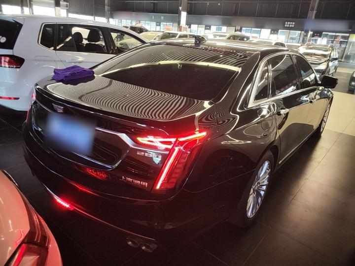 CT6 2022 28T Luxury photo 4