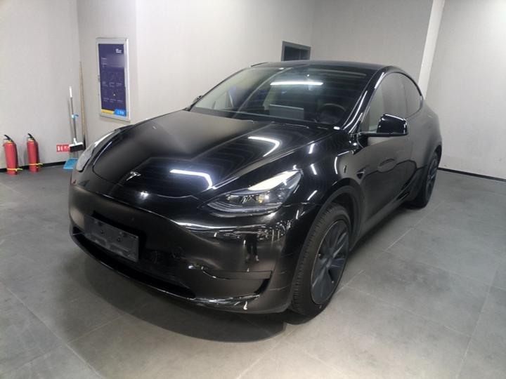 Model Y 2024 RWD