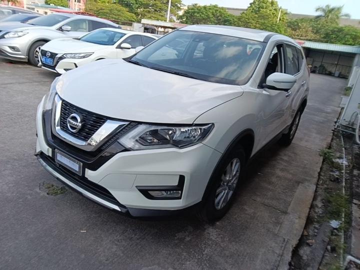 X-Trail 2019 2.0L CVT Comfort 2WD