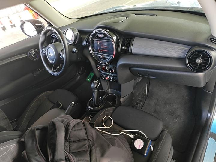 2016 1.5T COOPER photo 5