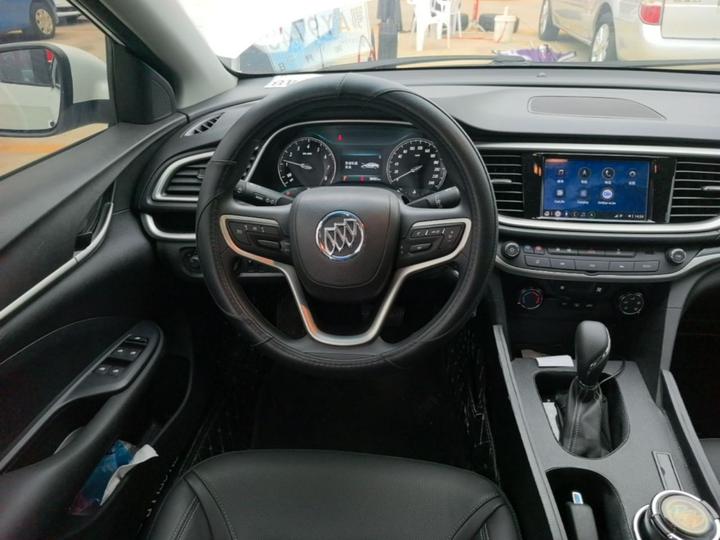 Excelle 2021 Facelift Classic 1.5L AT Elite photo 6