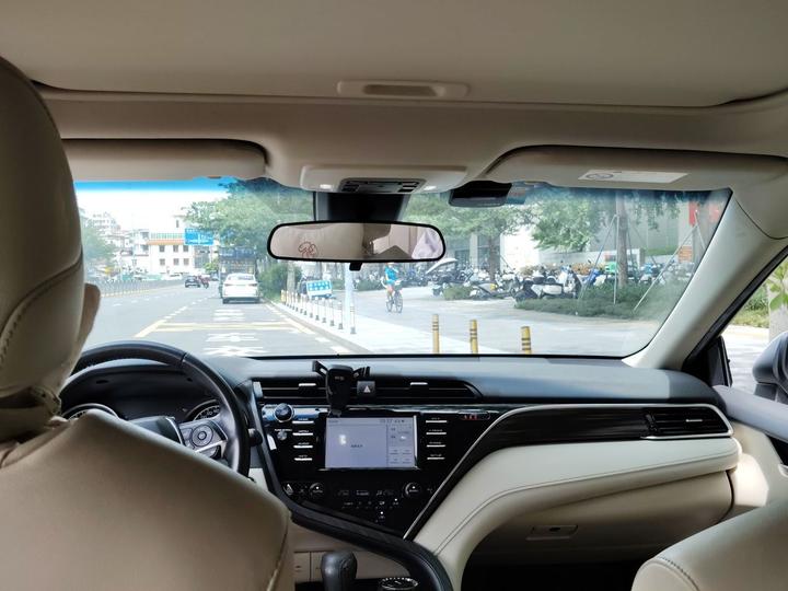 Camry 2018 2.0G Luxury photo 8