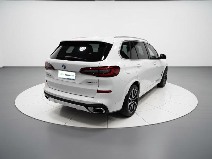 X5 2022 Facelift xDrive 30Li M Sport Package photo 3
