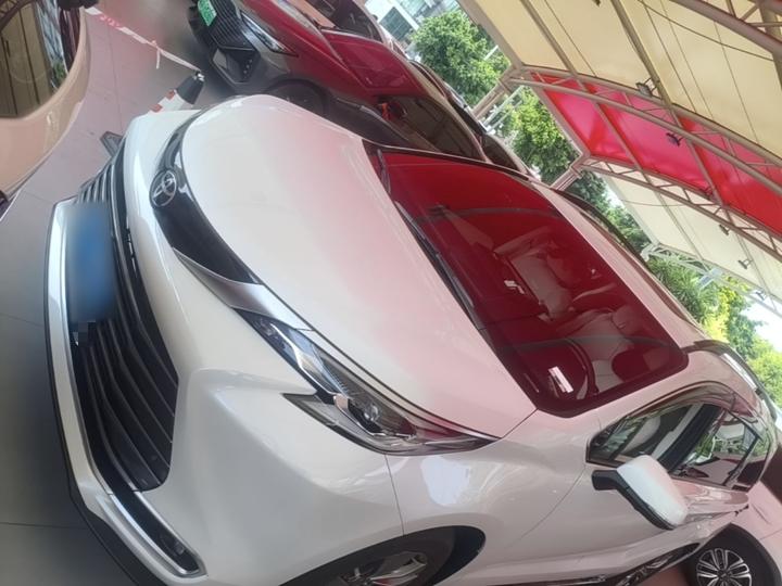 Sienna 2026 2.5L Hybrid AWD Premium photo 2