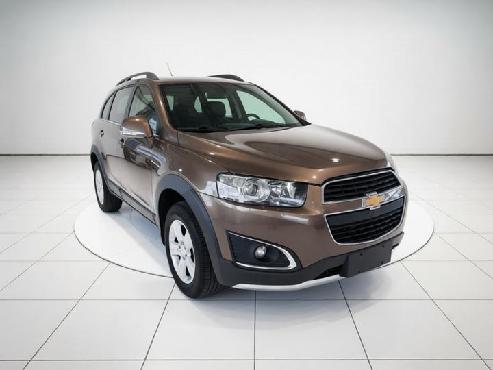 2015 2.4L RWD City 7-Seater photo 3
