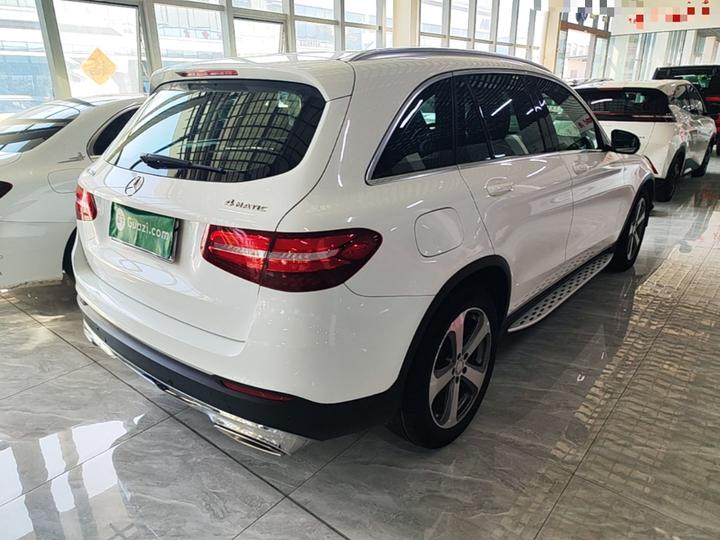 GLC 2016 GLC 260 4MATIC Luxury photo 4