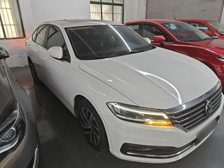 Lavida 2022 1.5L AT photo 3