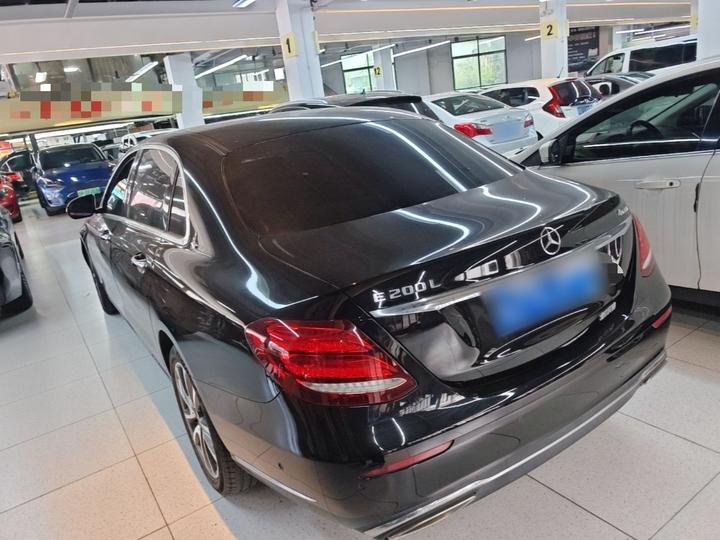 E-Class 2018 Facelift E 200 L 4MATIC photo 4