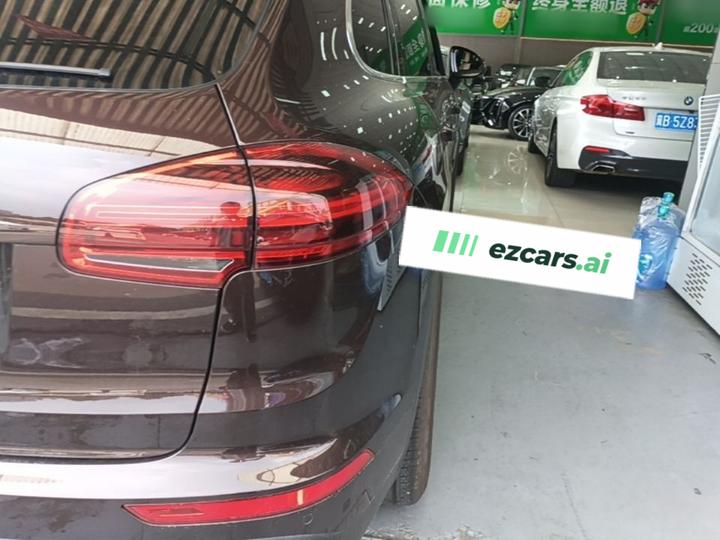 2015 Cayenne 3.0T photo 7