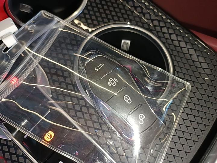 HS3 PHEV 2025 117km photo 8