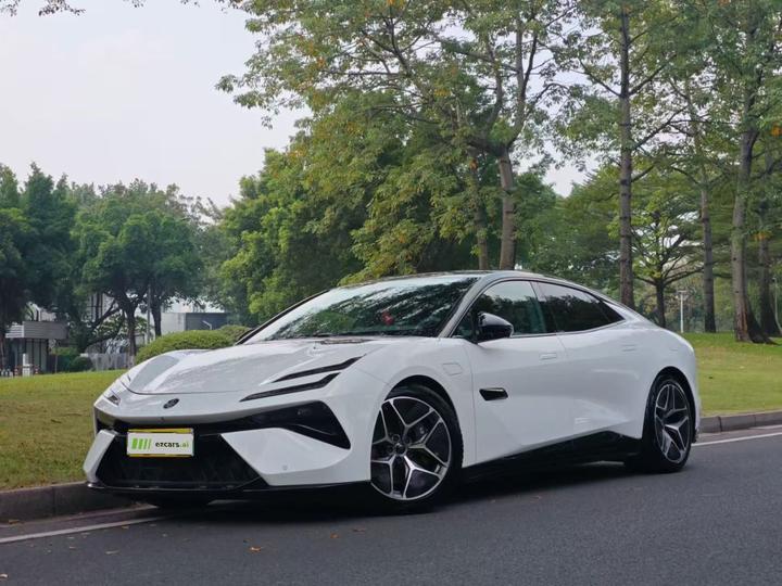 Lotus EMEYA 2024 EMEYA L+