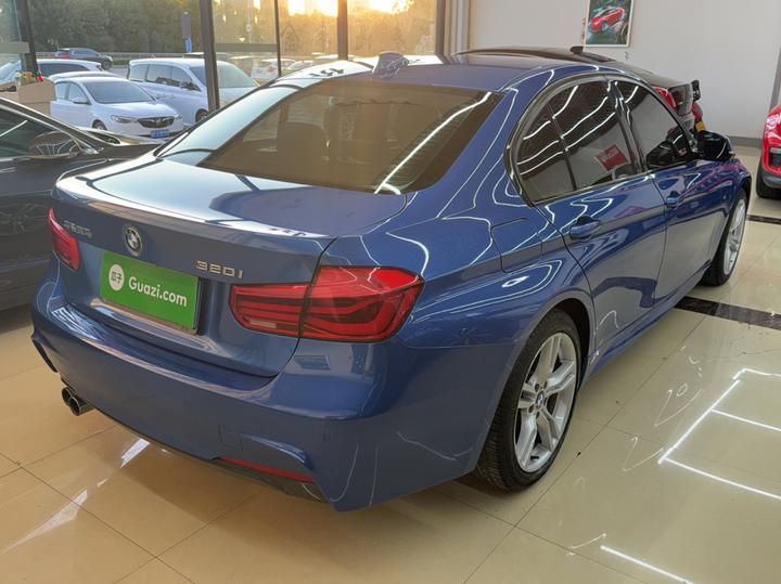 3 Series 2017 320i M Sport photo 4