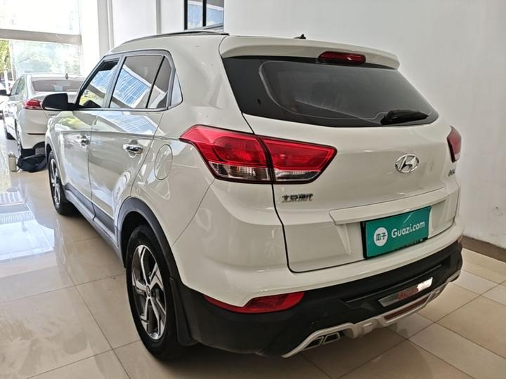 ix25 2017 1.6L AT Smart photo 4