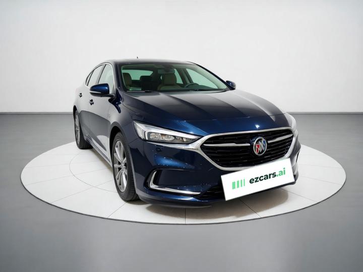 LaCrosse 2022 652T Luxury photo 3