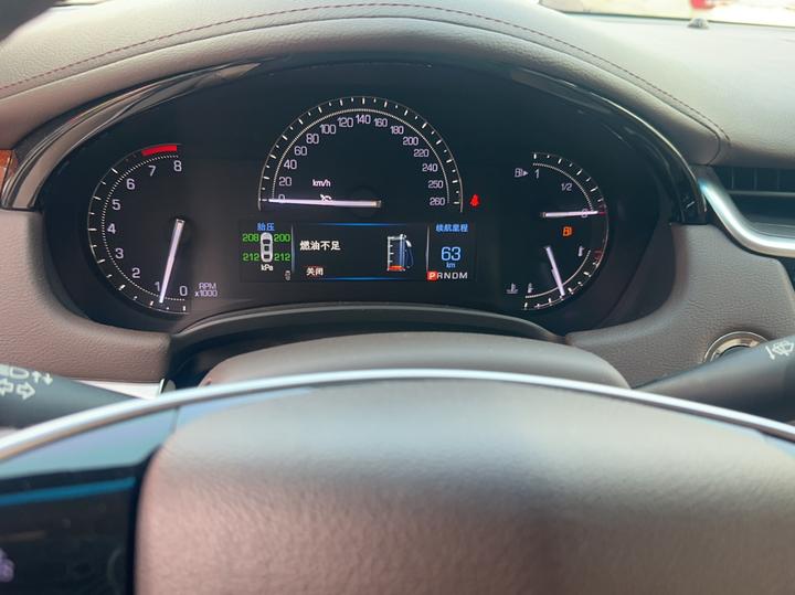XTS 2017 28T Elite photo 7