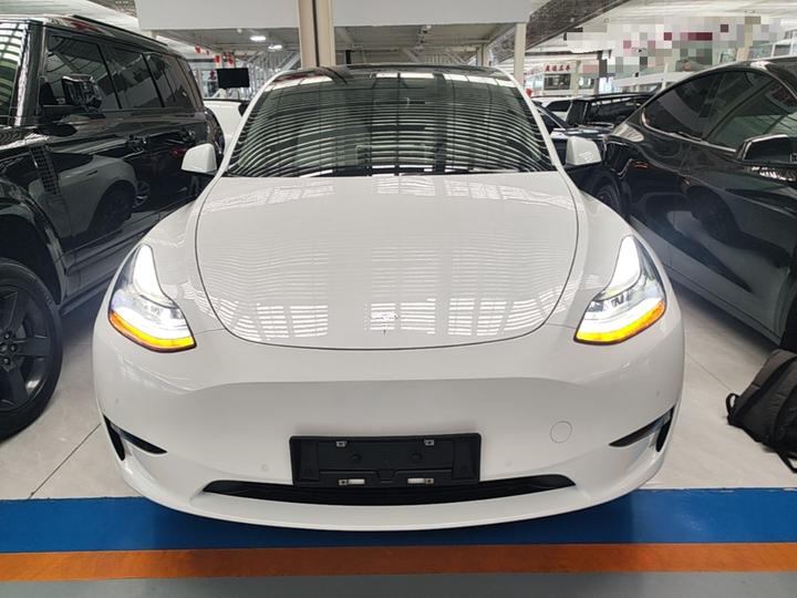 Model Y 2022 Facelift Long Range AWD photo 2