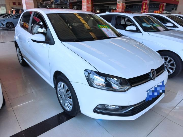 Polo 2016 1.6L AT Comfort photo 3