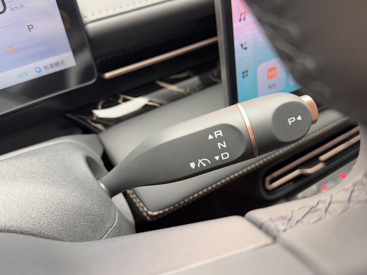 Wuling 2025 150km Smart Advanced photo 6