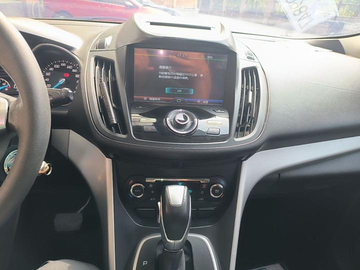 Kuga 2015 1.5L GTDi RWD photo 8