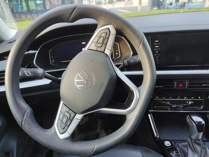Passat 2025 380TSI photo 7