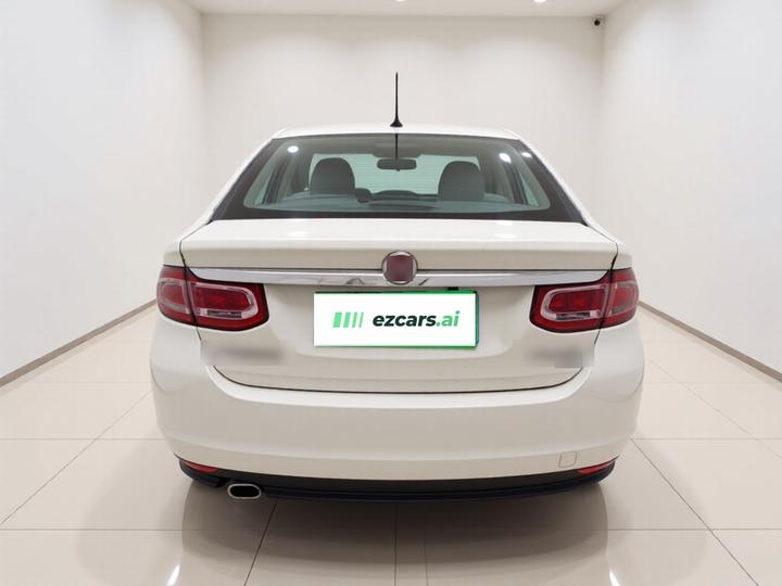 Fiat 2012 1.4T MT Enjoy photo 5