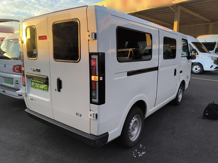 SRM Shineray EV E3 2025 310KM Utility photo 4