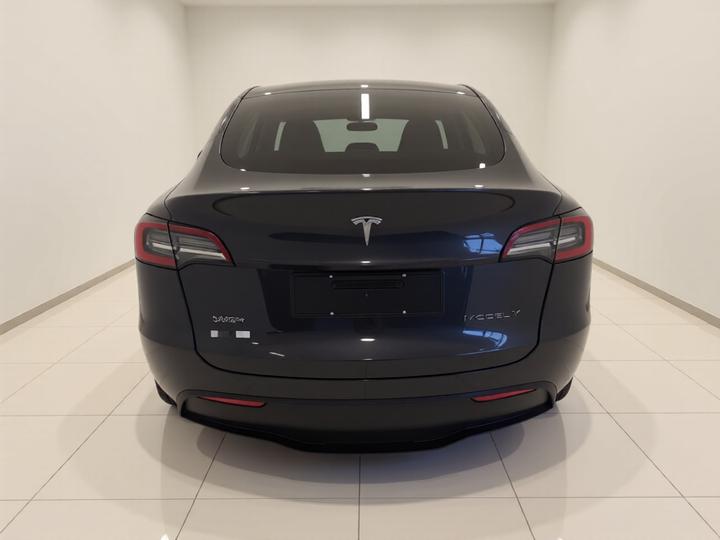 Model Y 2024 RWD photo 3