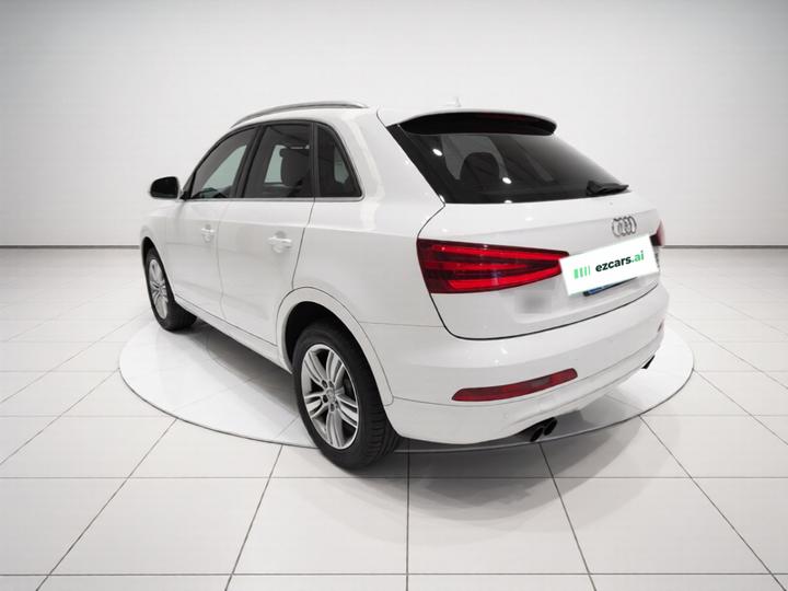 Q3 2015 35 TFSI quattro Tech photo 4